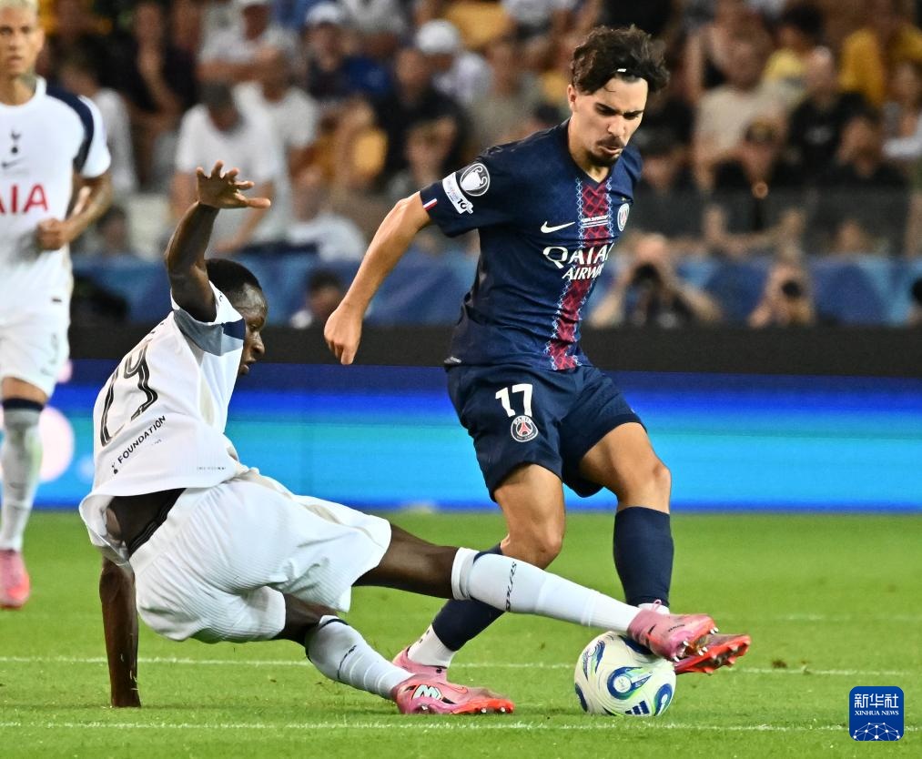 斯图加特的 斯图加特的