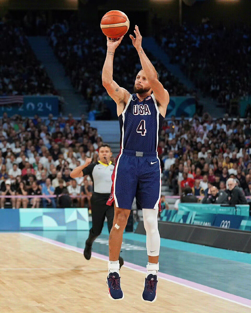 前锋施密特 前锋施密特