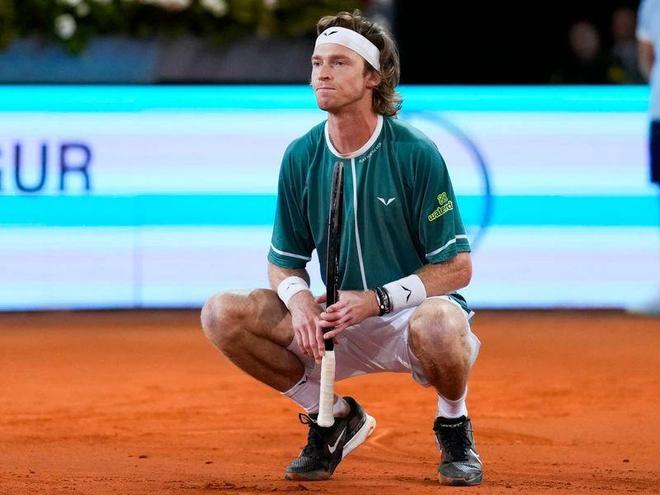 但令人意外 但令人意外