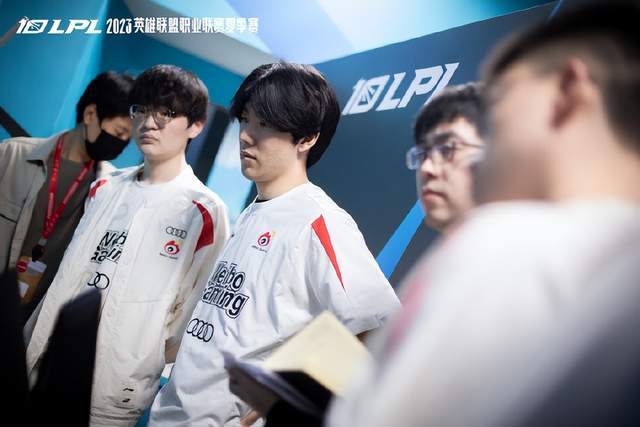 稳定把精彩 稳定把精彩