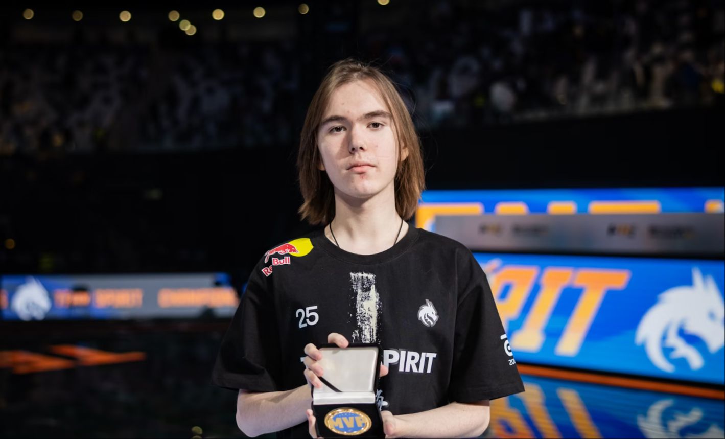 由守门员直 由守门员直